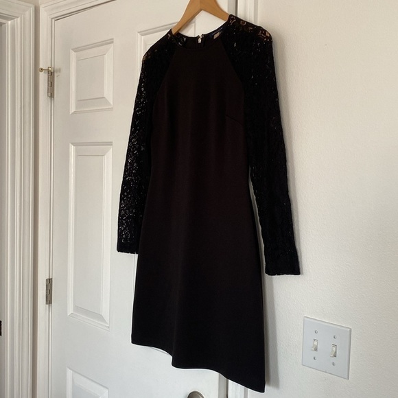 Tommy Hilfiger little black dress with long sleeves lace sleeves. - Picture 14 of 16